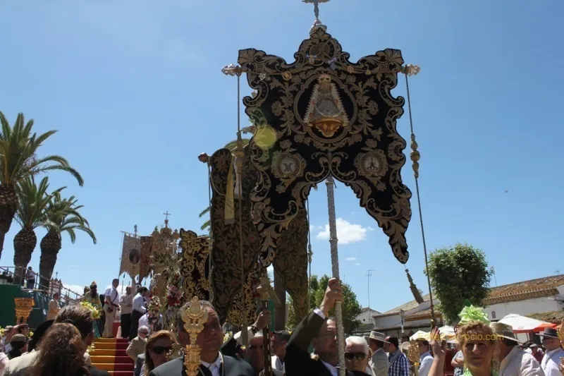 5368-simpecados-misa-pentecostes-2014-rocio.com-IMG_1723