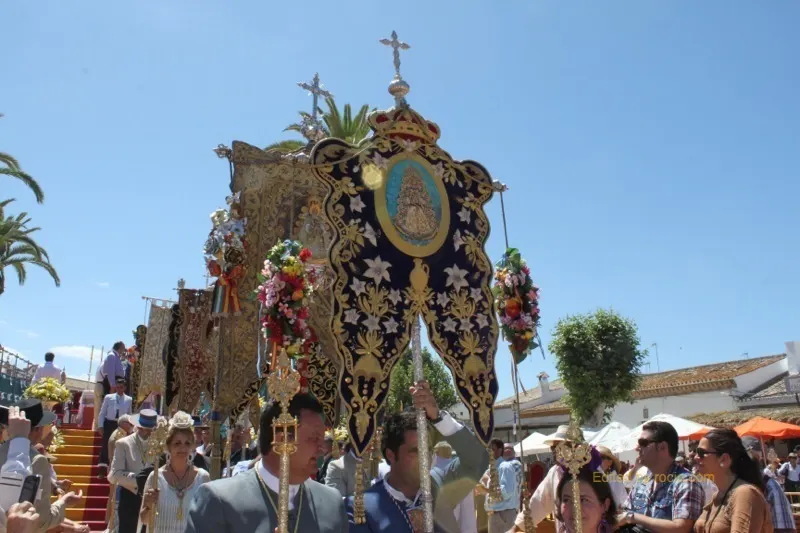 5368-simpecados-misa-pentecostes-2014-rocio.com-IMG_1728