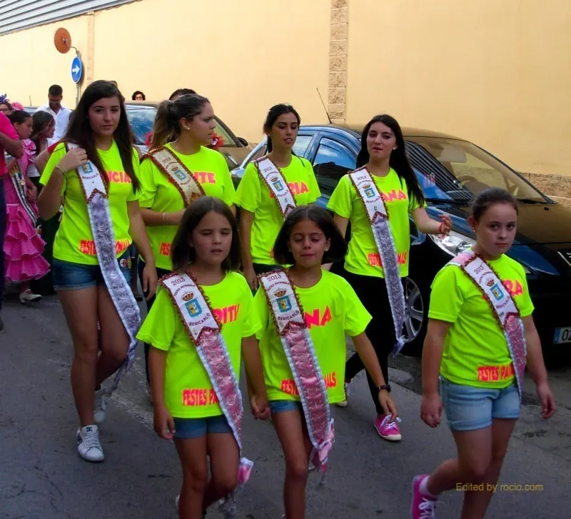 5414-benicarl-Reina de Fiestas y Damas