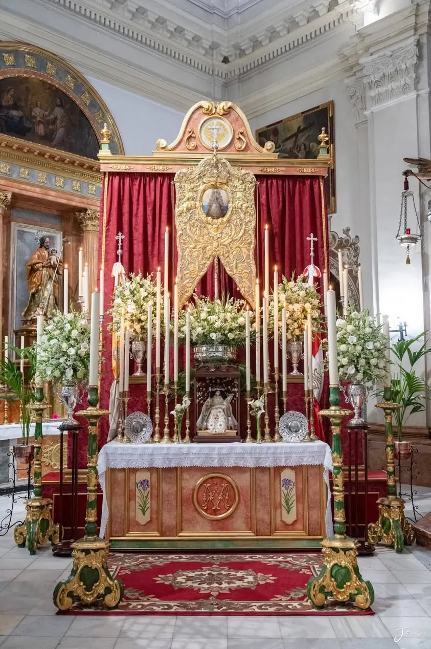Altar de cultos rocio 2026-00067