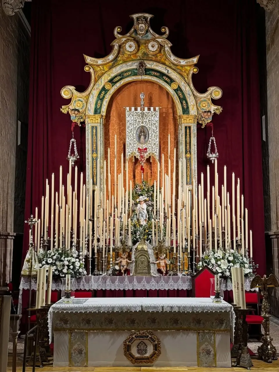 Altar de cultos rocio 2026-00001