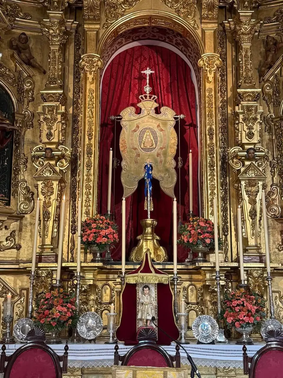 Altar de cultos rocio 2026-00002