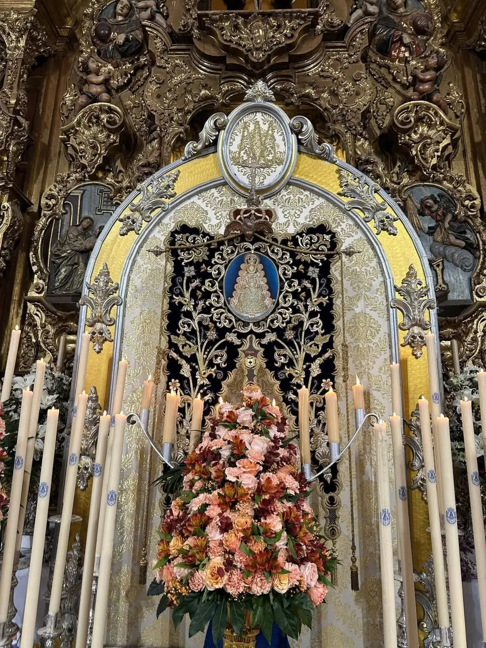Altar de cultos rocio 2026-00065