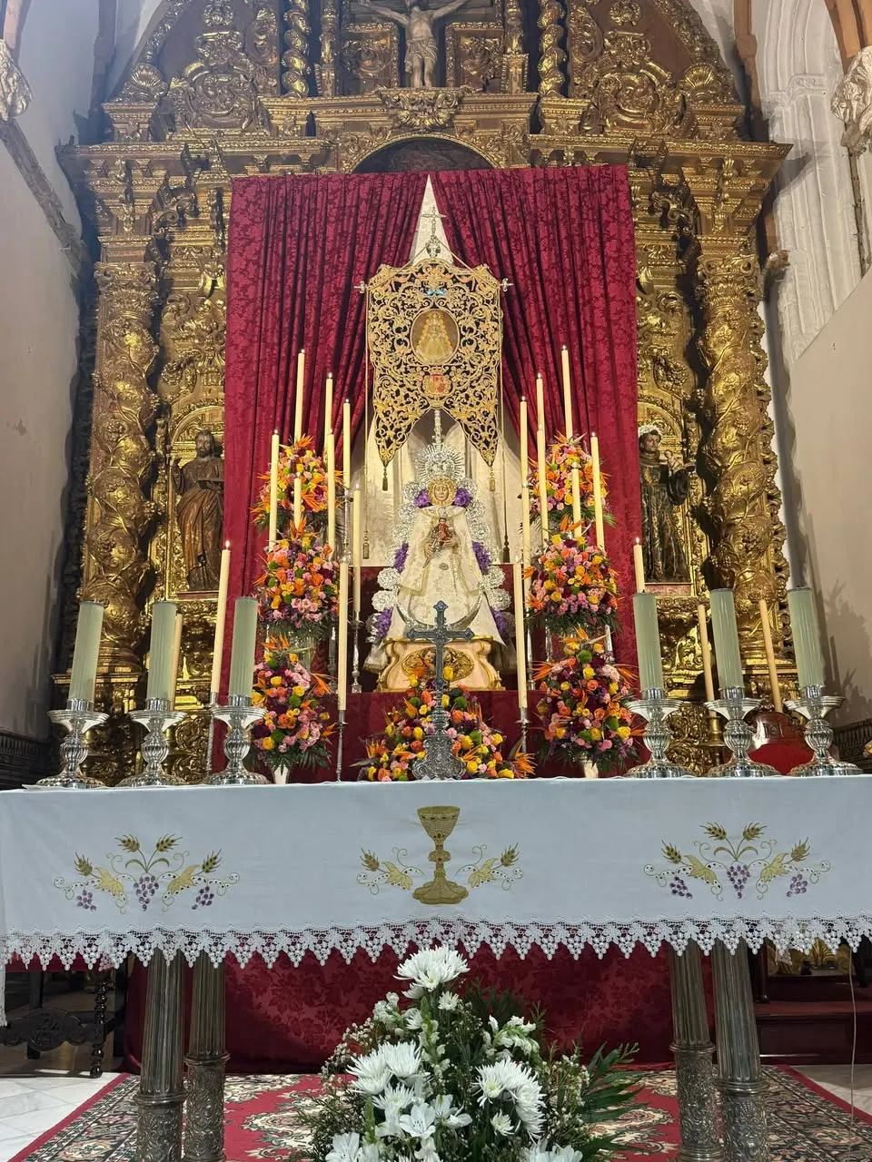 Altar de cultos rocio 2026-00068