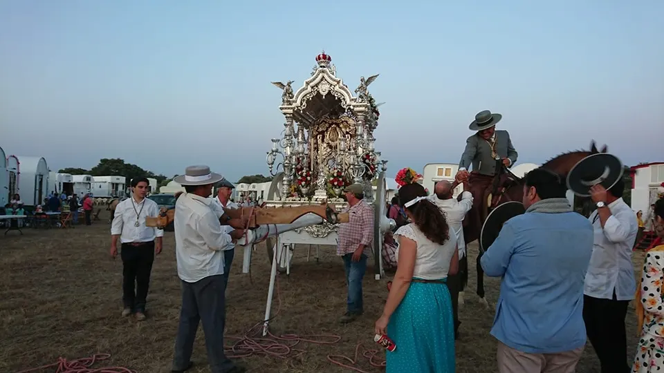 Momentos del Camino al Rocio 2019- Olivares