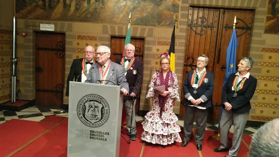 Meneken pis rociero-7
