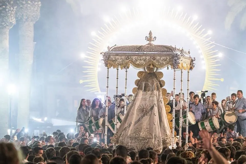 virgen en la calle 2018-51