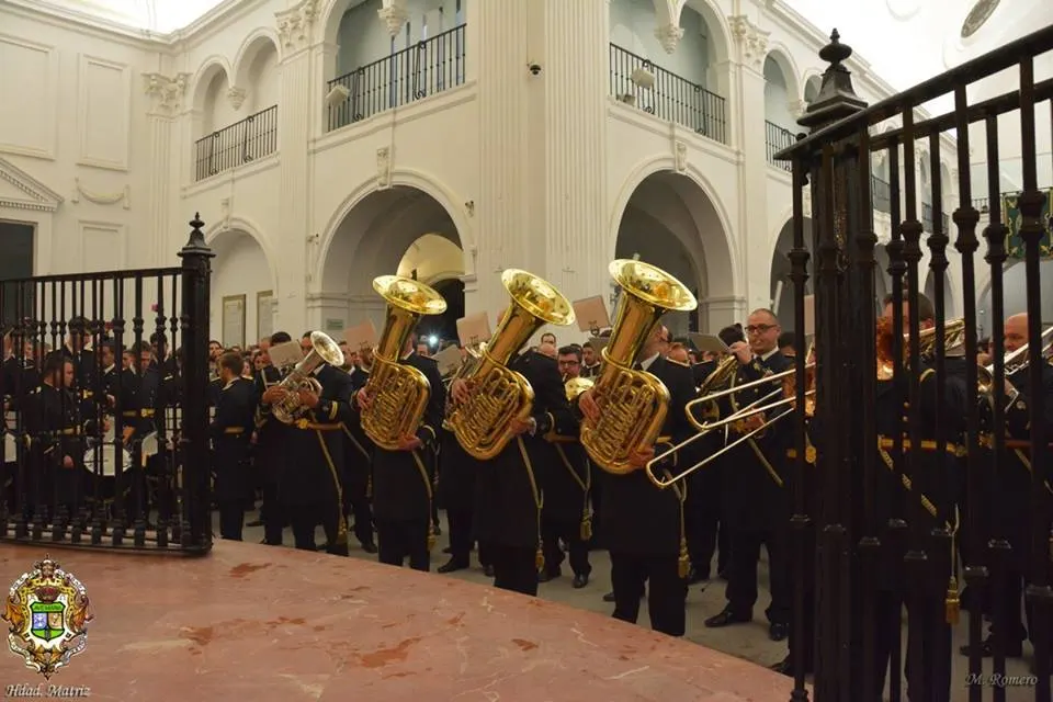 banda tres caidas cuaresma 2015-17