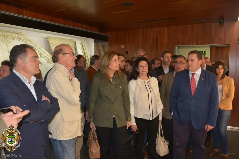 ministra en rocio 2015-14