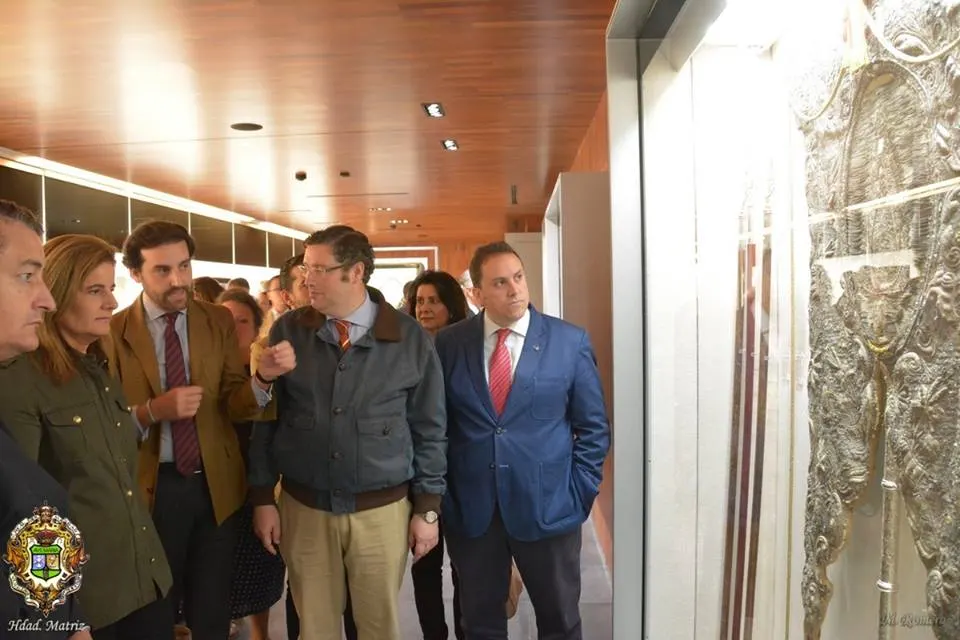 ministra en rocio 2015-9