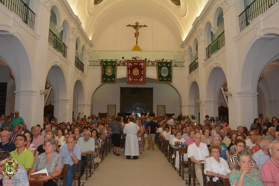 2015-Segundo día de Triduo Preparatorio del Rocío Chico-16