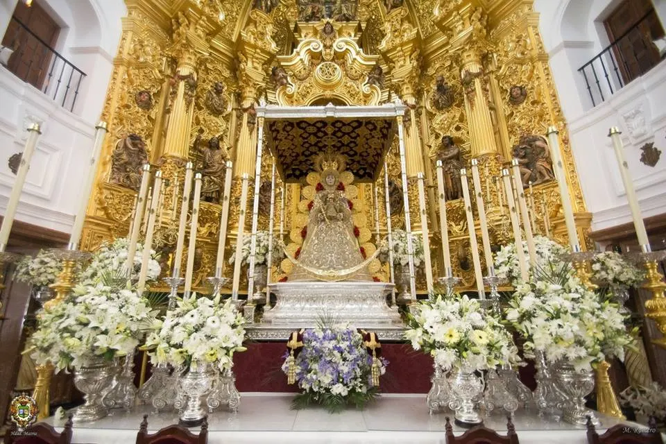 Virgen en su paso 2017 M-Romero-4