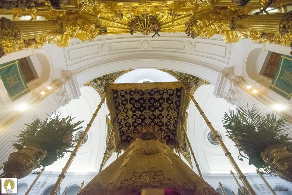 Centenario coronacion rocio la virgen luce nueva manto septiembre 2018-10