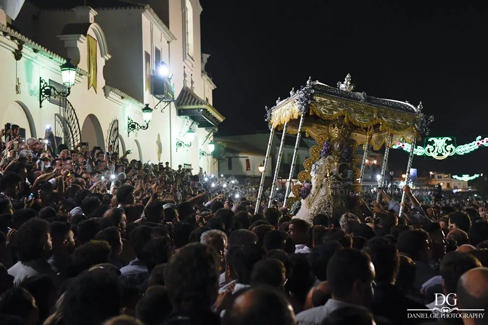 virgen en la calle 2018-60