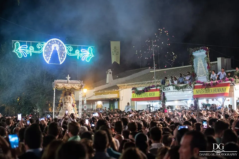virgen en la calle 2018-73