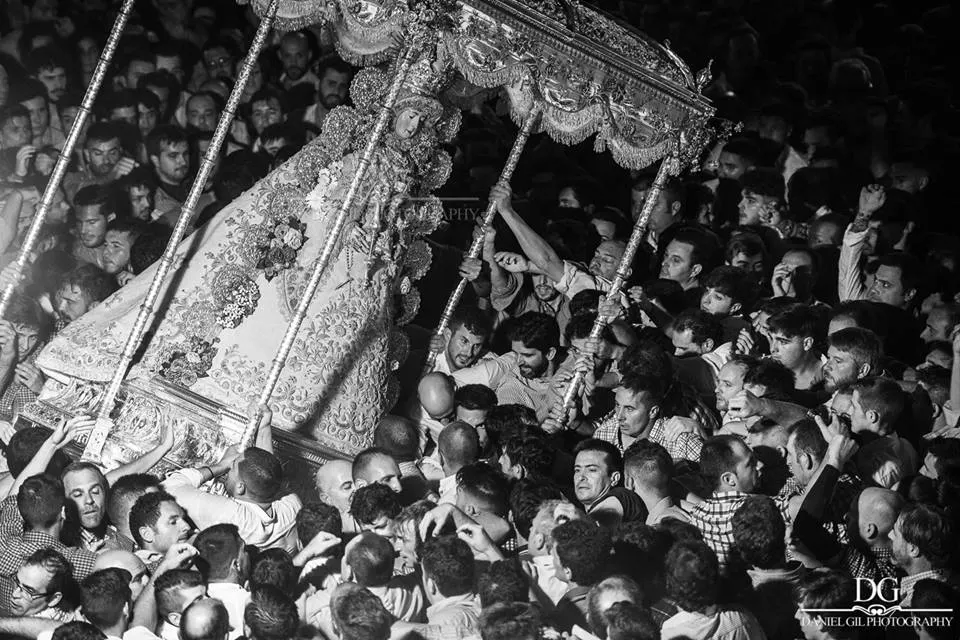 virgen en la calle 2018-78