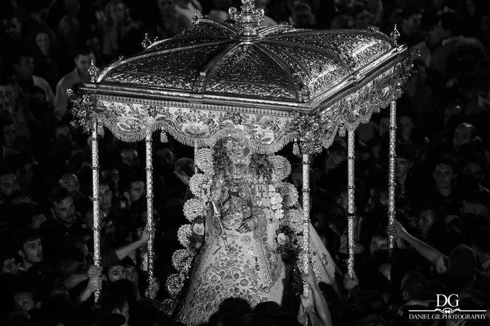 virgen en la calle 2018-81