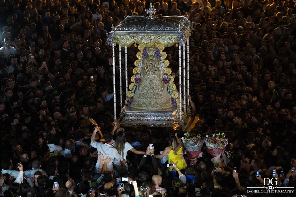 virgen en la calle 2018-84