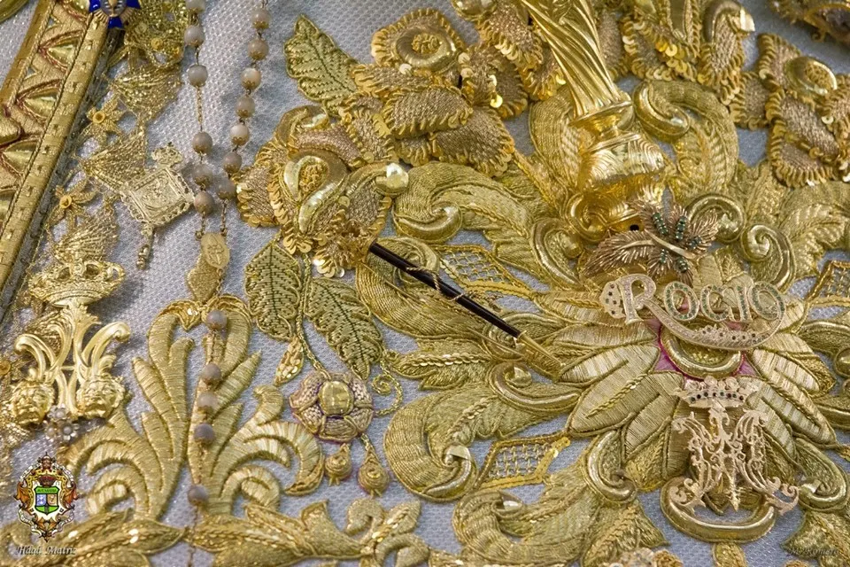 36-Virgen rocio preparada para romeria 2019-1