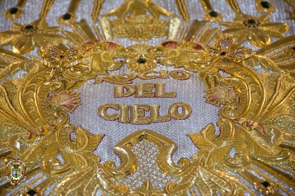 46-Virgen rocio preparada para romeria 2019-1
