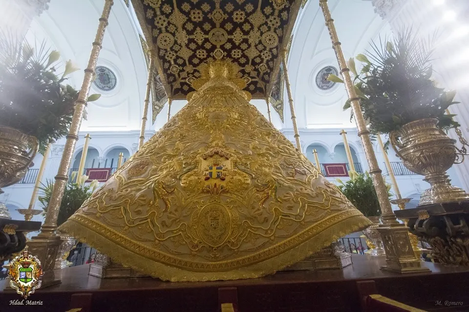 48-Virgen rocio preparada para romeria 2019-1