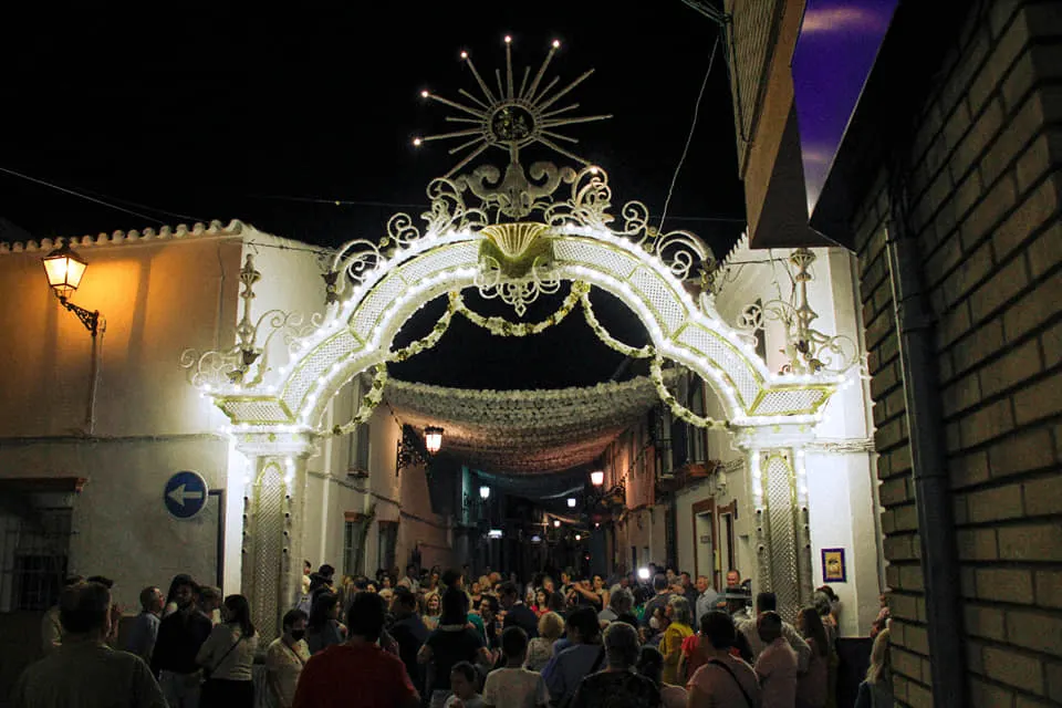 Almonte-se-viste-de-gala-traslado-2022-30