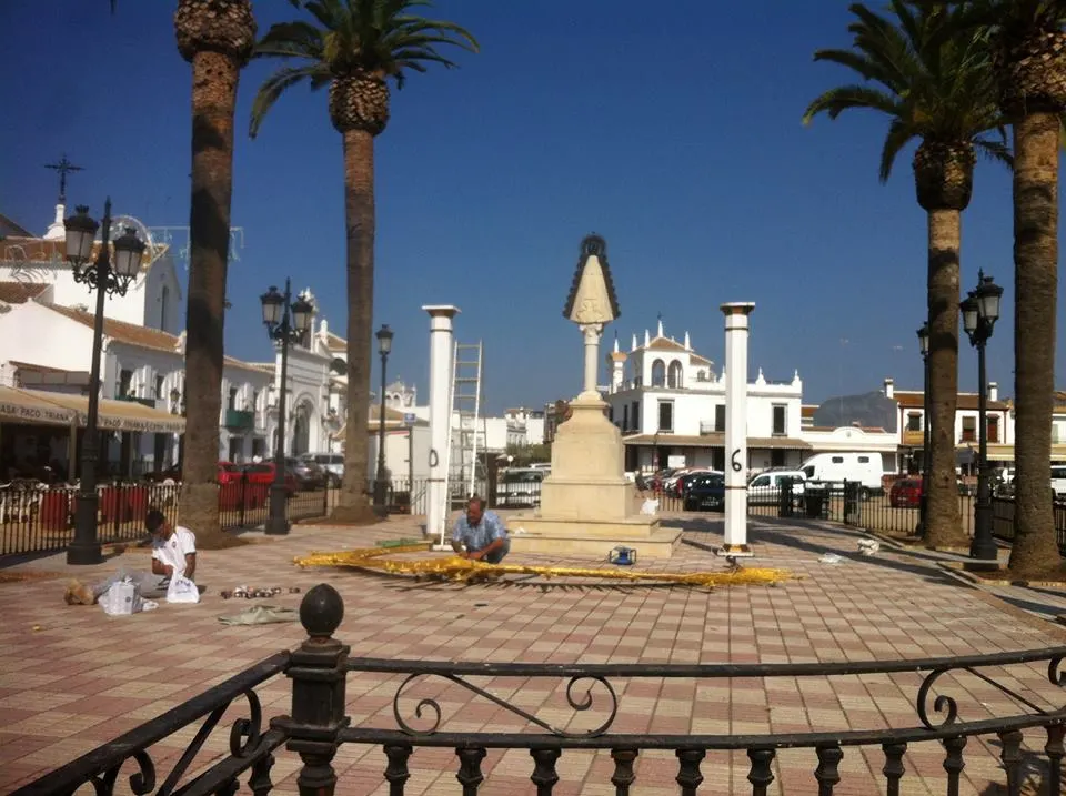 Preparativos centenario coronación en el Real del Rocio-1