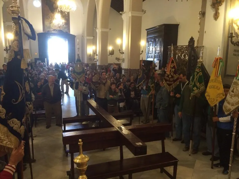 5183-viacrucis-2014-2