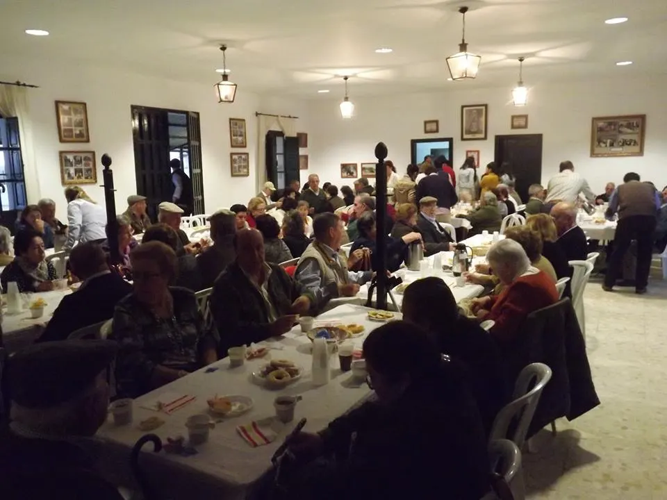 Umbrete 3 edad peregrinacion 2015