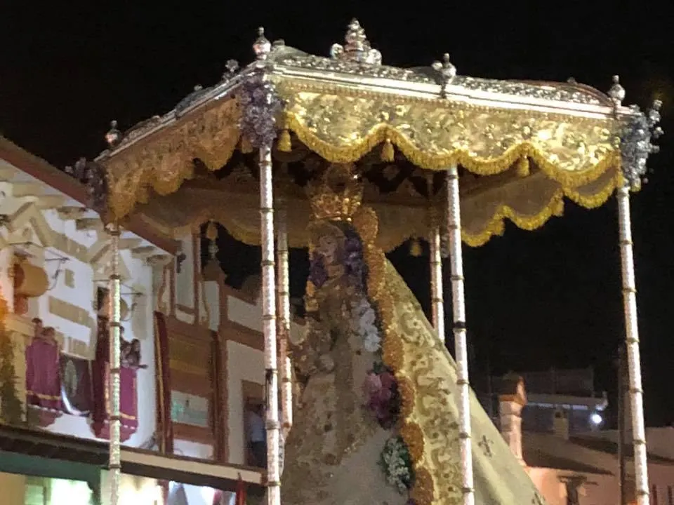 virgen en la calle 2018-31