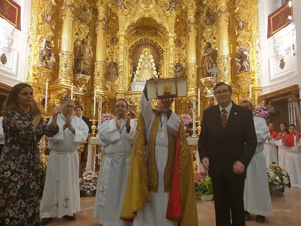 Corona de Amor rocio 2019.26
