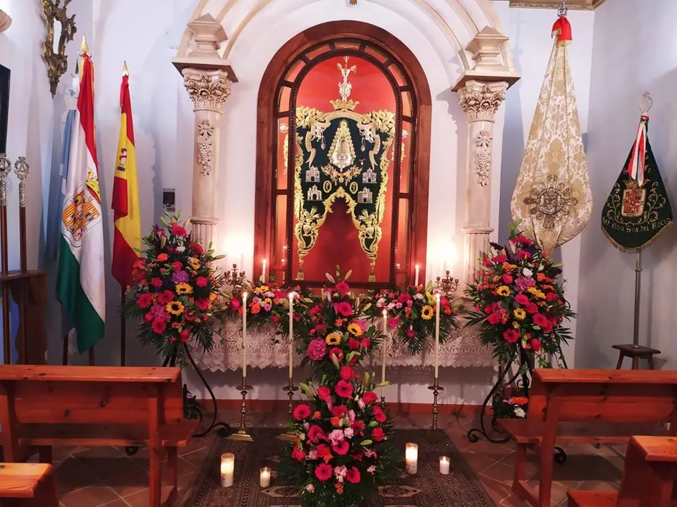 Santa fe altar rocio 2020