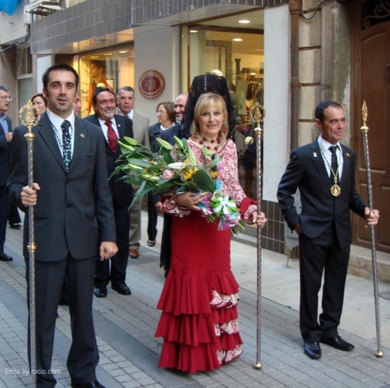 Presidente, la presidenta de las camareras y el rociero mayor 2011