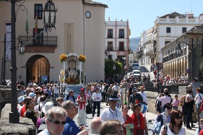 Pasando el Puente del Tajo