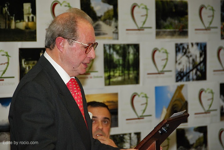 Daniel Pineda Novo, académico y prologuista de la obra