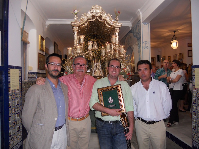 Agustín Figuereo, Presidente del Consejo de Hermandades y Cofradías de Isla Cristina con Cayetano, nuestro Hermano Mayor y nuestro Presidente.