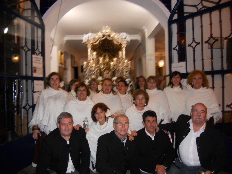 Foto de familia del Coro de la Peña Cultural Flamenca