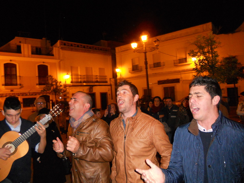 El Grupo -Siempre Contigo- interpretando la Salve