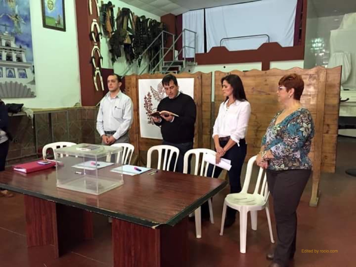 Las Cabezas-1.Rezo previo Mesa Electoral.