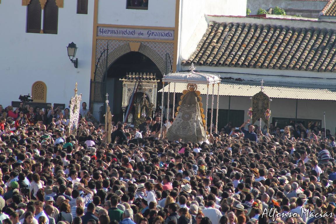 Granada procesion Virgen 2016 1