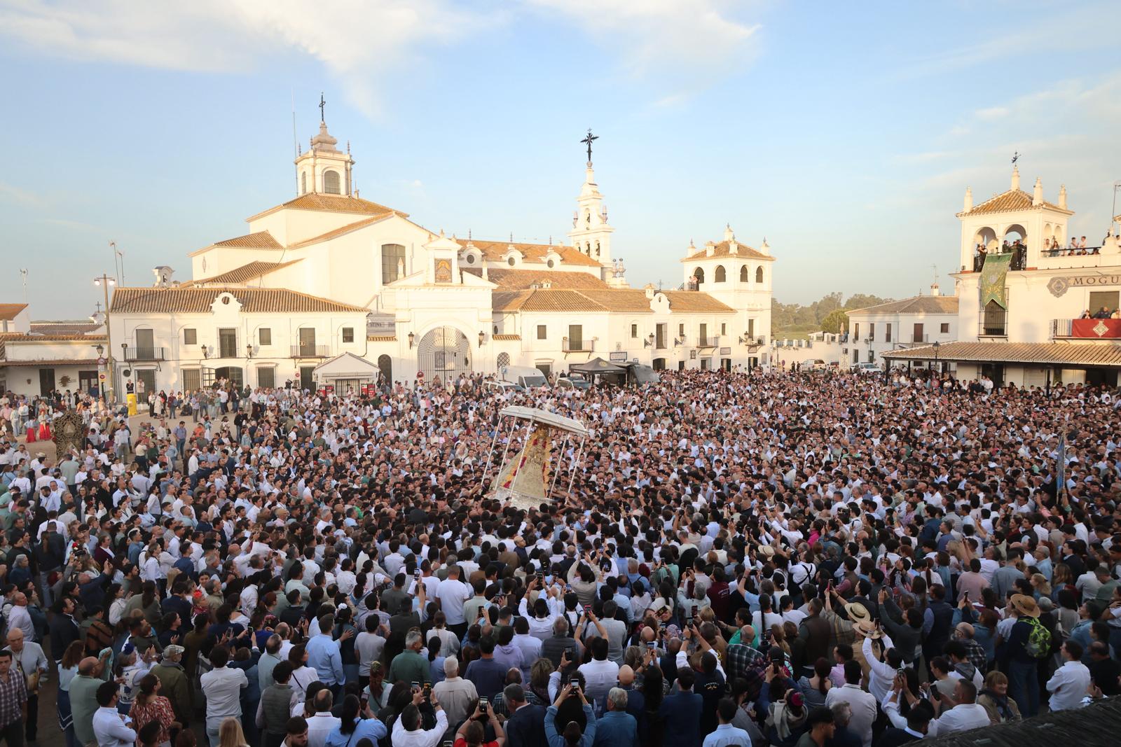 procesion rocio 202600018