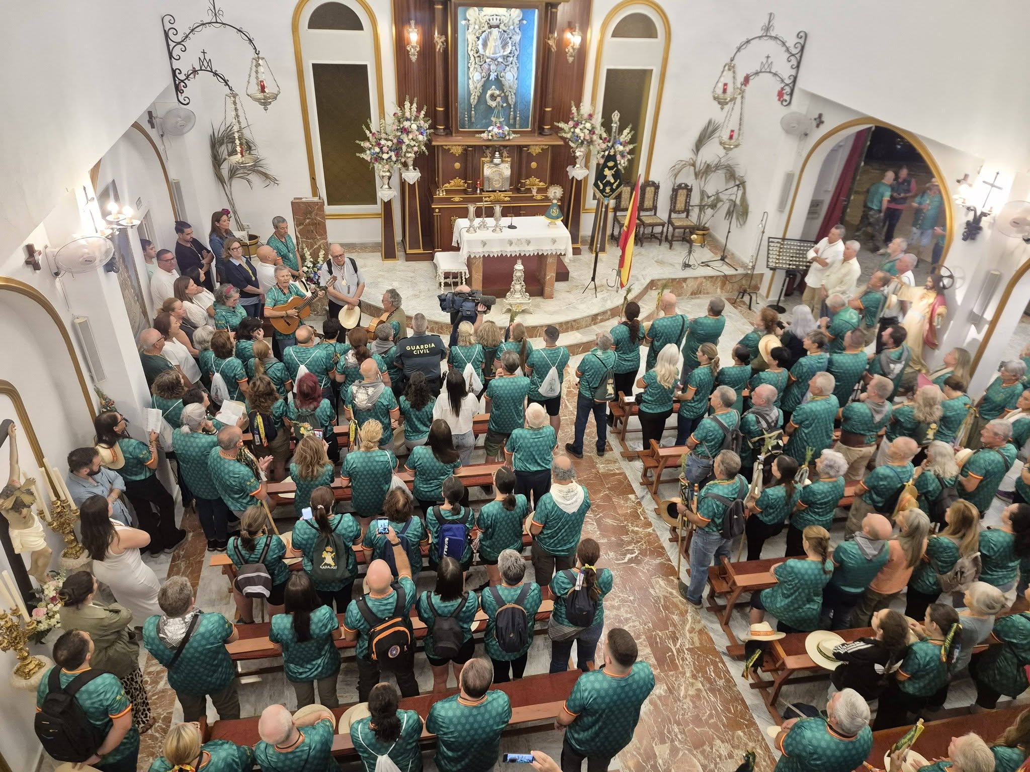 emigrantes despide a la guardia civil 3