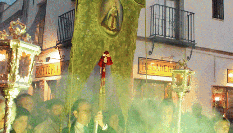 Traslado del Simpecado de la Hermandad de Coria del Río