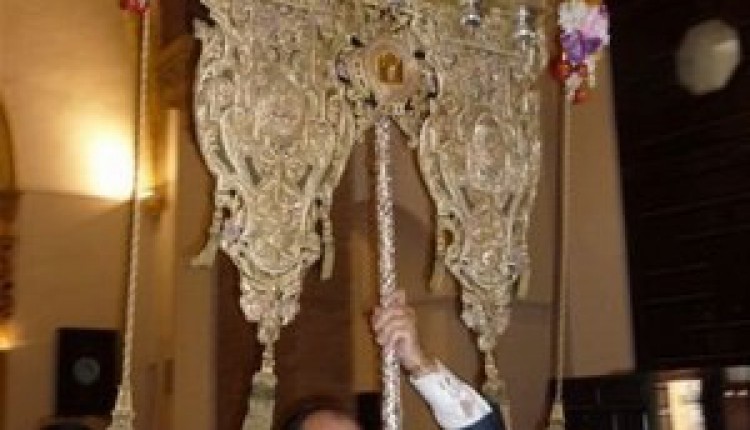 Hoy Rosario de la Aurora en la Hermandad del Rocío de la Macarena‏