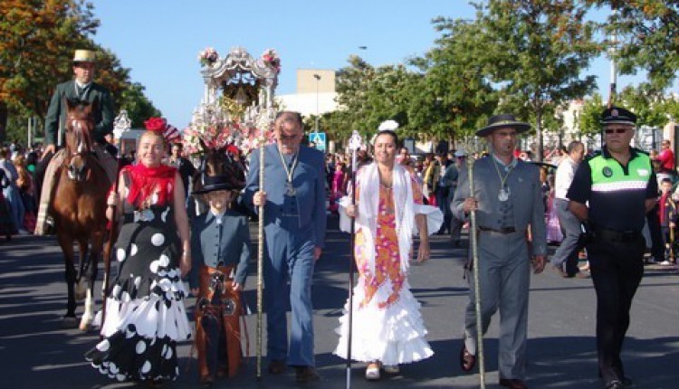 La Ilustre Hermandad de Ntra. Sra. del Rocío de Isla Cristina, convoca el  VI Concurso de Fotografías Rocieras.