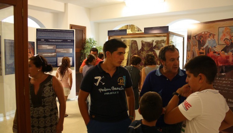 Éxito de la Exposición Intercesora de Almonte