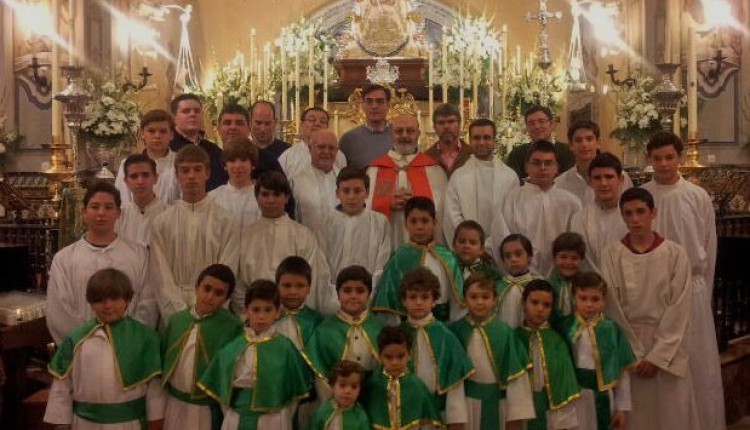 Los monaguillos de la Virgen