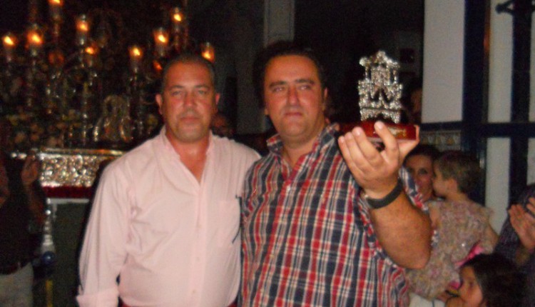 Hermandad de Isla Cristina – PLAZA MENOR CANTA LA SALVE