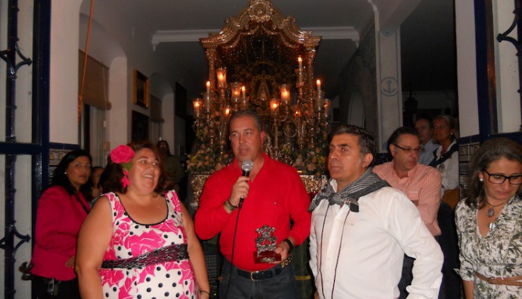 Hermandad de Isla Cristina – EL CORO DE ARATI CANTA LA SALVE