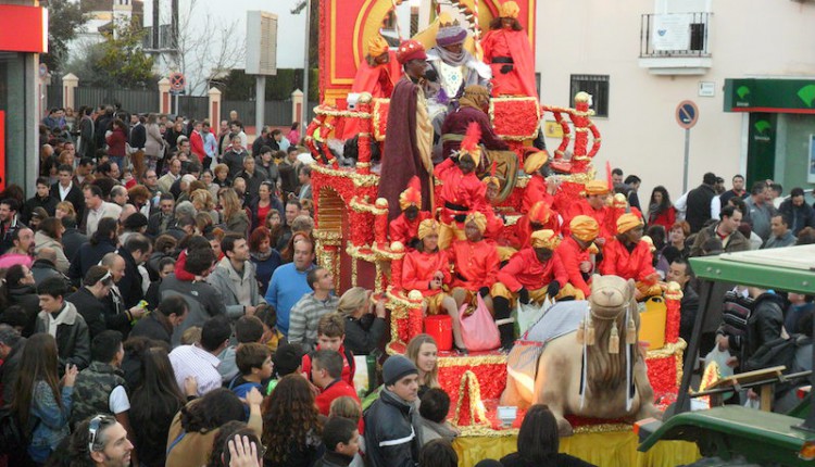 Gines se volcó con su  Cabalgata de Reyes Magos